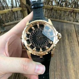 Picture of Roger Dubuis Watch _SKU778835325771500